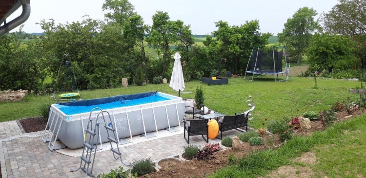 Ferienwohnung Frau Klara Hofheim in Unterfranken 外观 照片